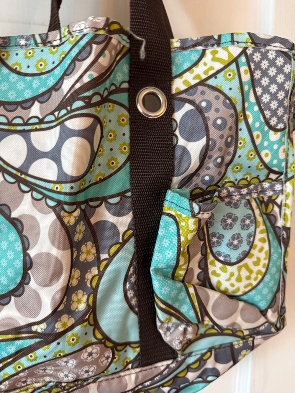 Thirty one Quilted Paisley Tote in Teal, Gray & Brown - Picture 4 of 11